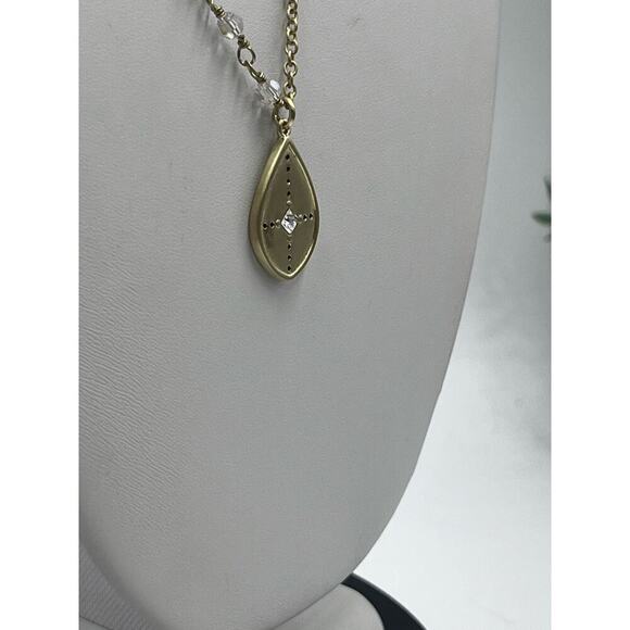 Silpada K & R Weekender Gold Plated Teardrop Crystal Accent necklace KRN0084 - Picture 5 of 15